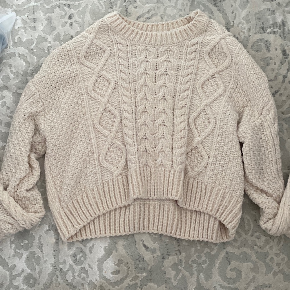 Pacsun White Cropped Sweater